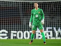 巴塞罗那内讧事件频发，导致阵容动荡